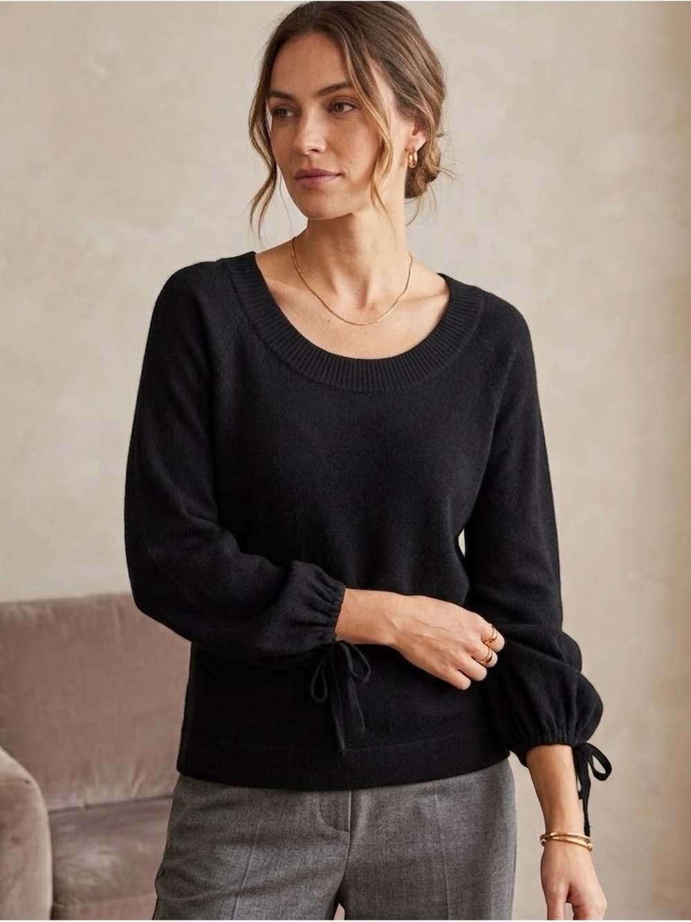 Vince 100% Cashmere Sweater with Wide Cinch-tie Sleeves Size M